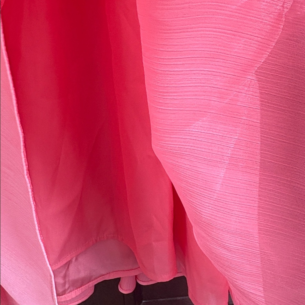 EUC Trina Turk Make Merry Tiered Puff Sleeve V Neck Dress Pink Size Medium - Picture 5 of 9